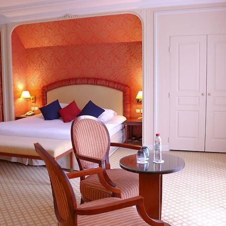 Le Domaine Des Roches, Hotel & Spa บริยาร์ ภายนอก รูปภาพ