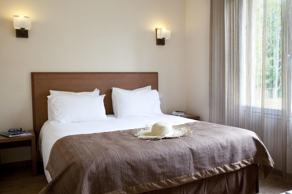 Le Domaine Des Roches, Hotel & Spa บริยาร์ ภายนอก รูปภาพ