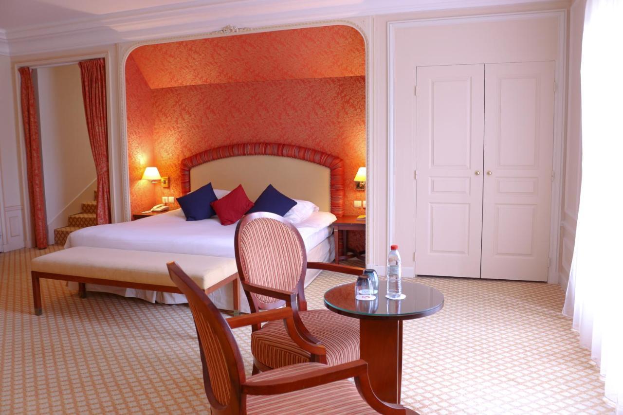 Le Domaine Des Roches, Hotel & Spa บริยาร์ ภายนอก รูปภาพ